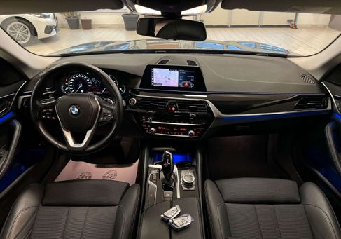 BMW 520, 2020