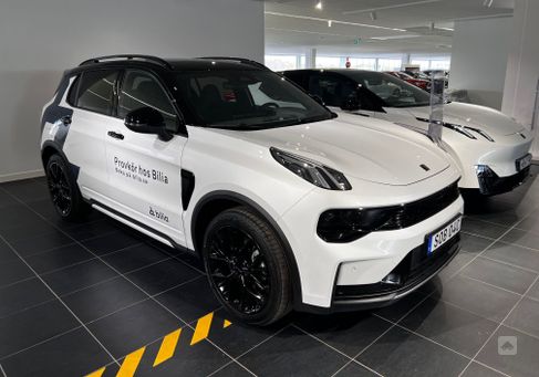 Lynk &amp; Co 01, 2025