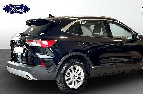 Ford Kuga, 2021