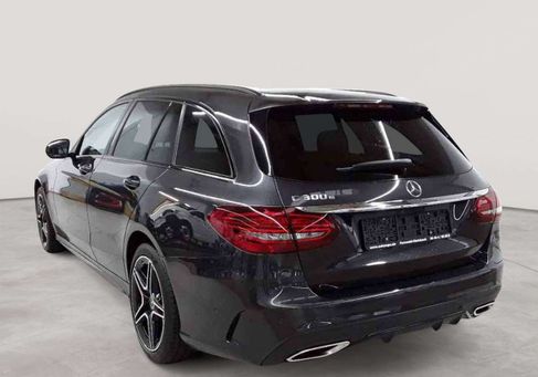 Mercedes-Benz C 300, 2020