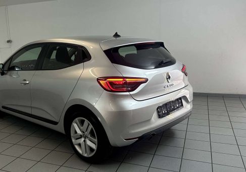 Renault Clio, 2022 3