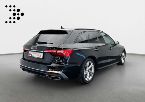 Audi A4, 2022