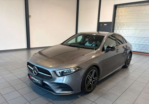 Mercedes-Benz A 200, 2022