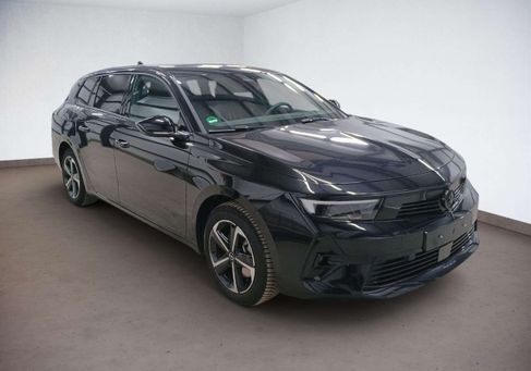 Opel Zafira, 2025