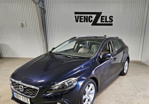 Volvo V40 Cross Country, 2016