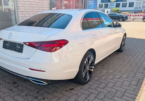 Mercedes-Benz C 300, 2022