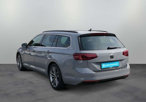 Volkswagen Passat Variant, 2022 3