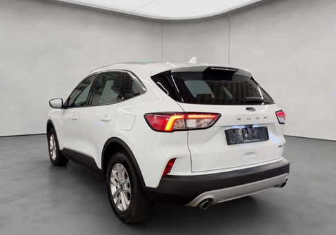 Ford Kuga, 2022