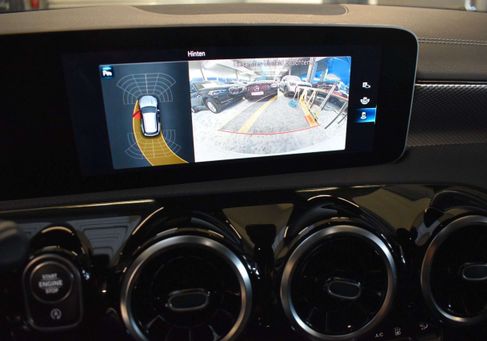 Mercedes-Benz CLA 220, 2020