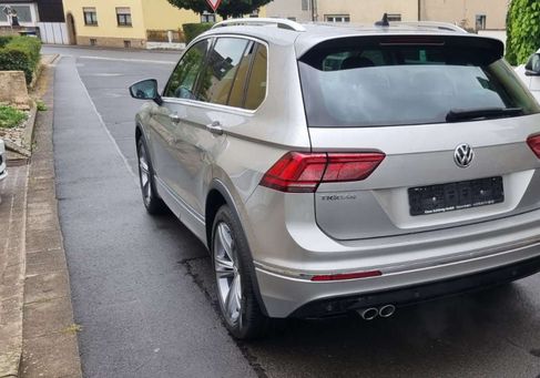 Volkswagen Tiguan, 2019