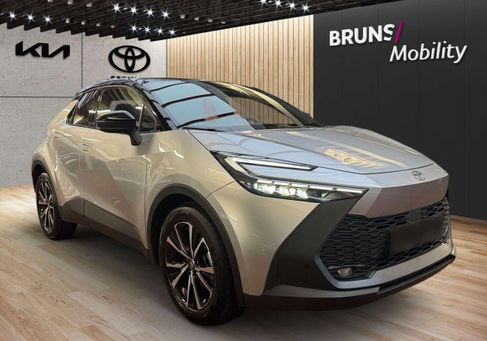 Toyota C-HR, 2025 3