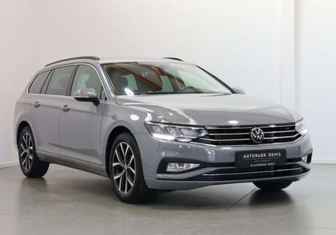 Volkswagen Passat Variant, 2023 3