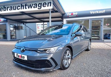 Volkswagen Golf, 2023