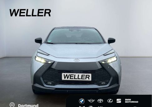 Toyota C-HR, 2025 3