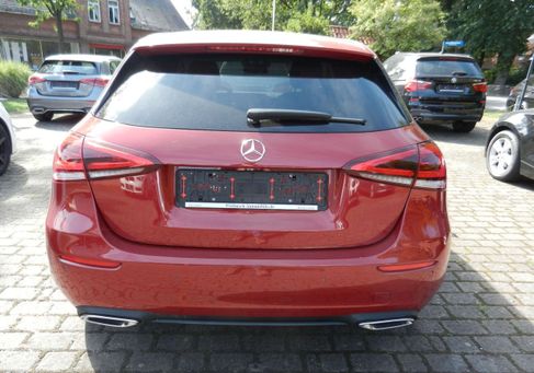 Mercedes-Benz A 200, 2021