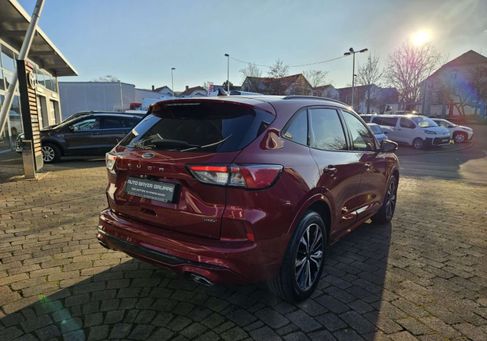Ford Kuga, 2022