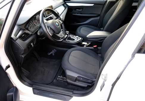 BMW 216 Active Tourer, 2016