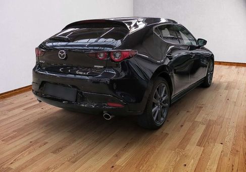 Mazda 3, 2025