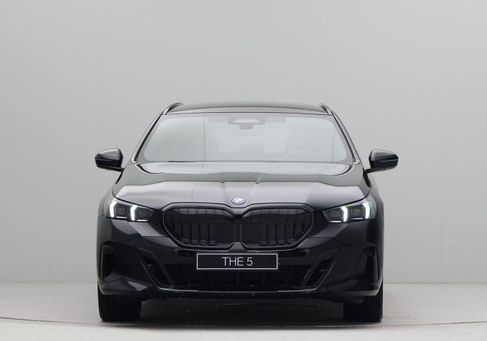BMW 550, 2026