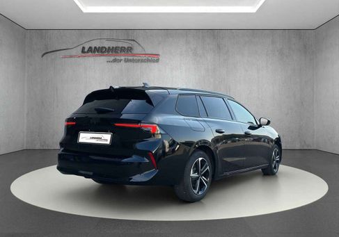 Opel Astra, 2025