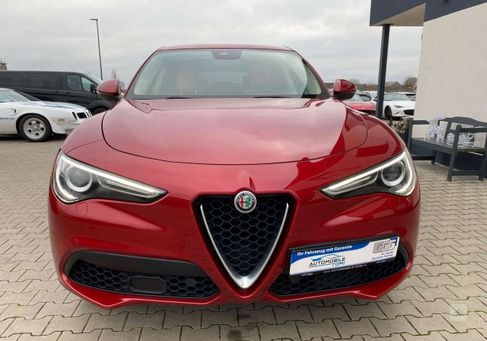 Alfa Romeo Stelvio, 2017