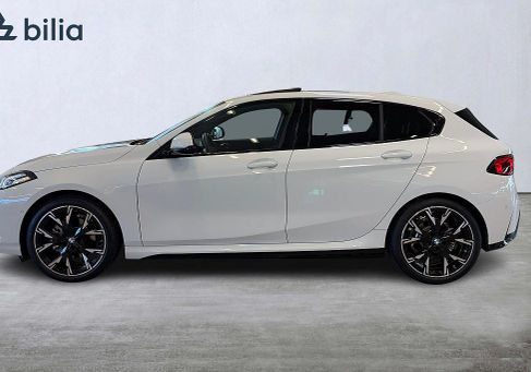 BMW 120, 2026 3