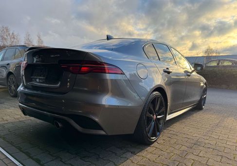 Jaguar XE, 2022