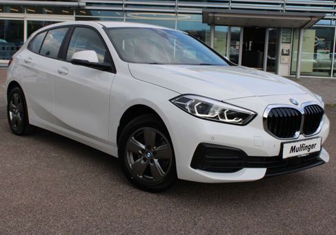BMW 118, 2023