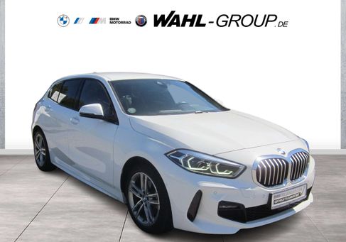 BMW 118, 2023