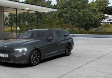 BMW 330, 2026