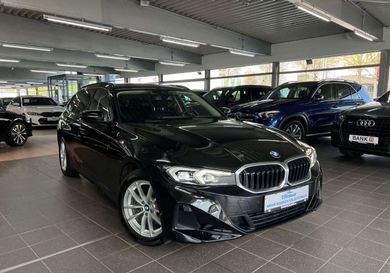 BMW 318, 2023