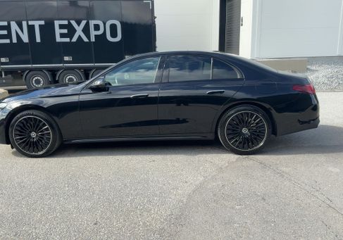 Mercedes-Benz E 300, 2024 2