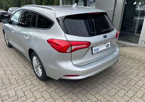 Ford Focus, 2022 3