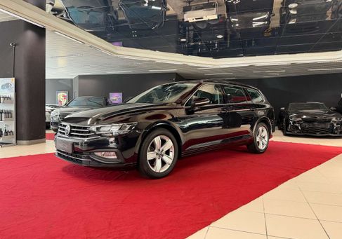 Volkswagen Passat, 2020
