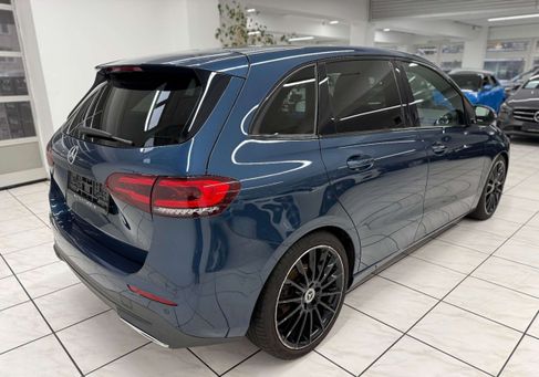Mercedes-Benz B 180, 2019