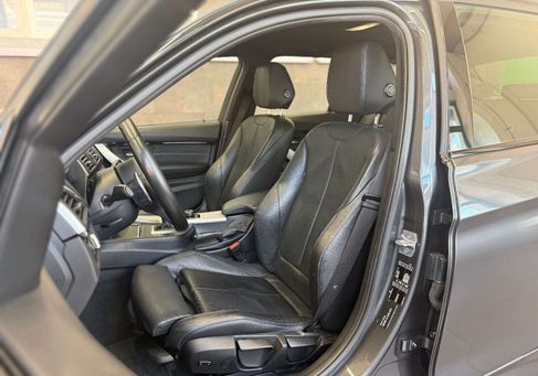 BMW 330, 2018