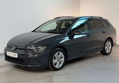 Volkswagen Golf, 2022