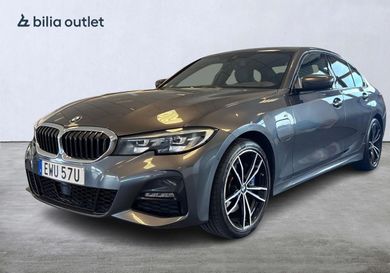 BMW 330, 2021