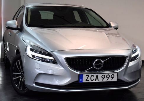 Volvo V40, 2018