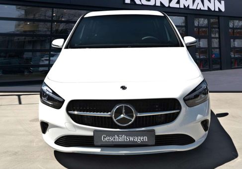 Mercedes-Benz B 180, 2026