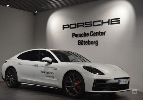 Porsche Panamera, 2024