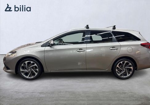 Toyota Auris Touring Sports, 2016