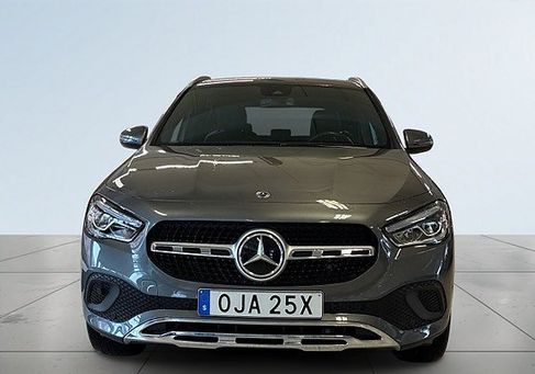 Mercedes-Benz GLA 200, 2023