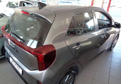Kia Picanto, 2025 2