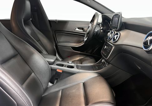 Mercedes-Benz CLA 220 Shooting Brake, 2016