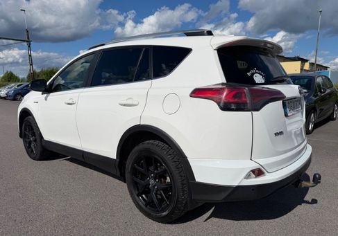 Toyota RAV 4, 2019 3