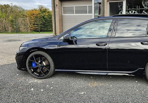 Volkswagen Golf, 2023 2
