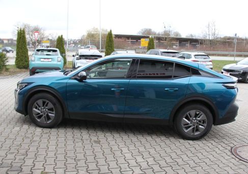 Peugeot 408, 2025