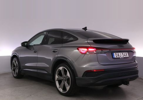 Audi Q4, 2024 3