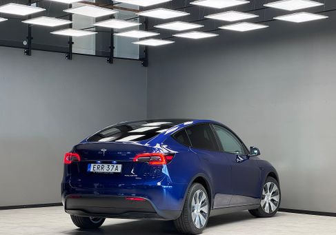 Tesla Model Y, 2022 2